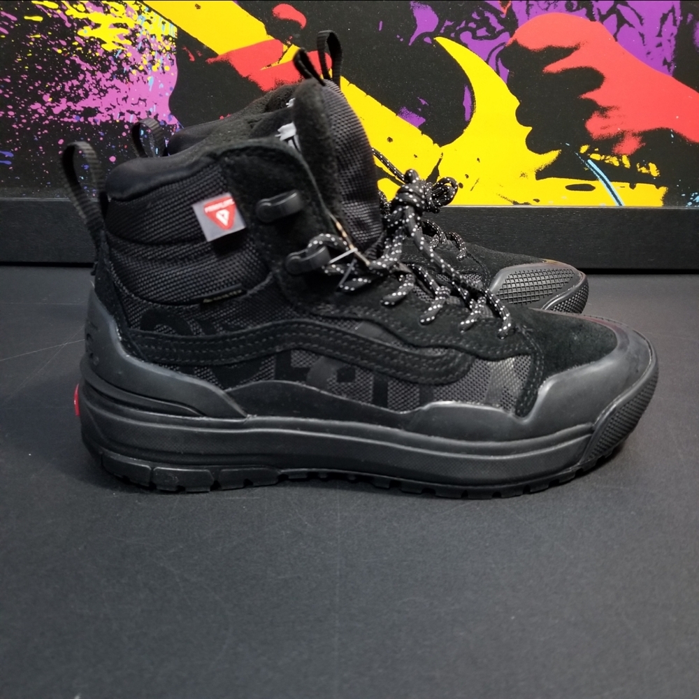Vans Size 6.5 Men UltraRange EXO Hi GORE-TEX MTE 2 Triple Black Shoe Boot